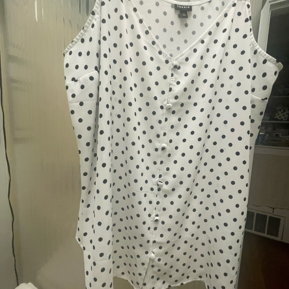 Torrid tops size 3